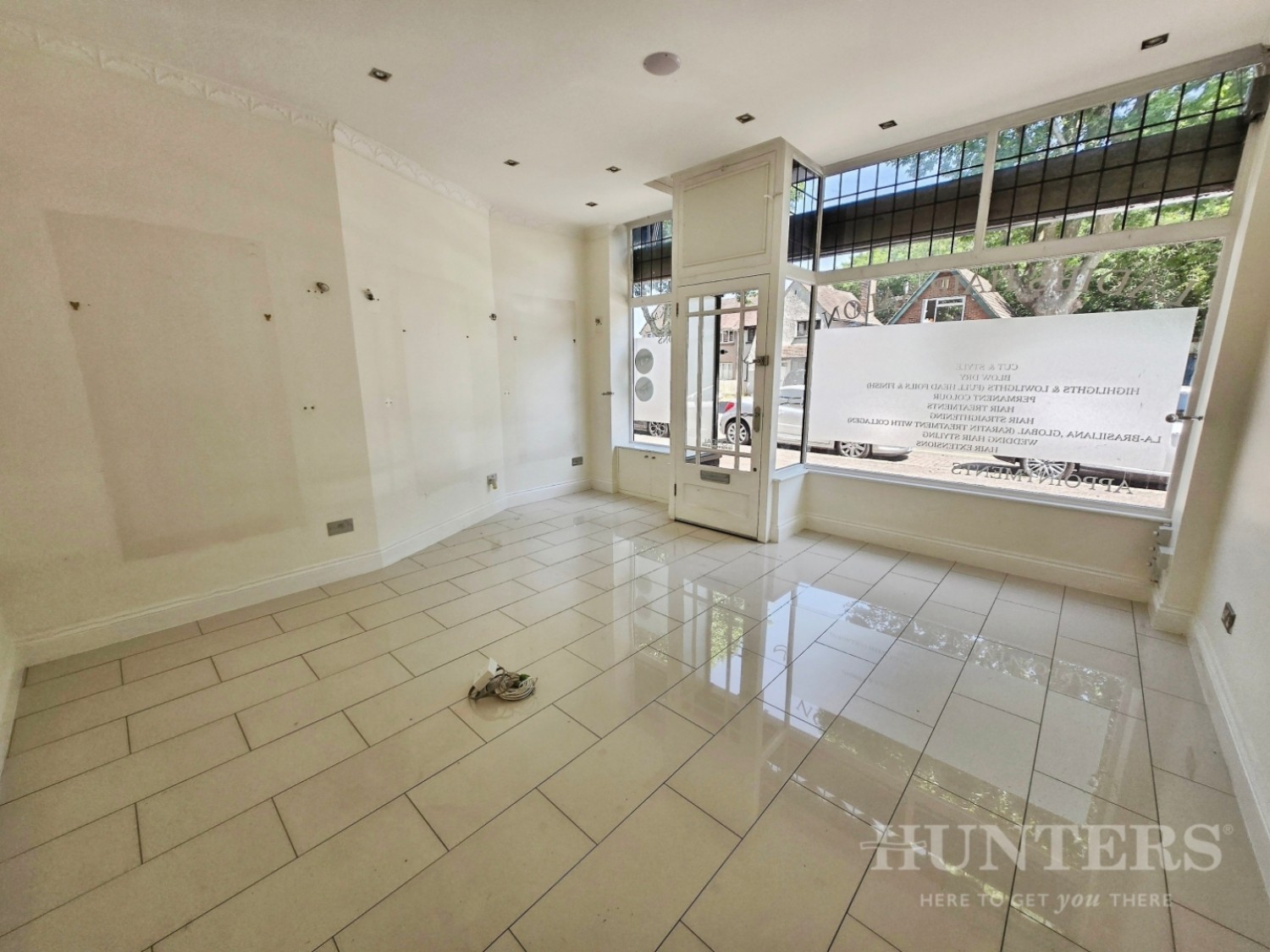 Westmead Corner, Carshalton, Surrey, SM5 2NZ