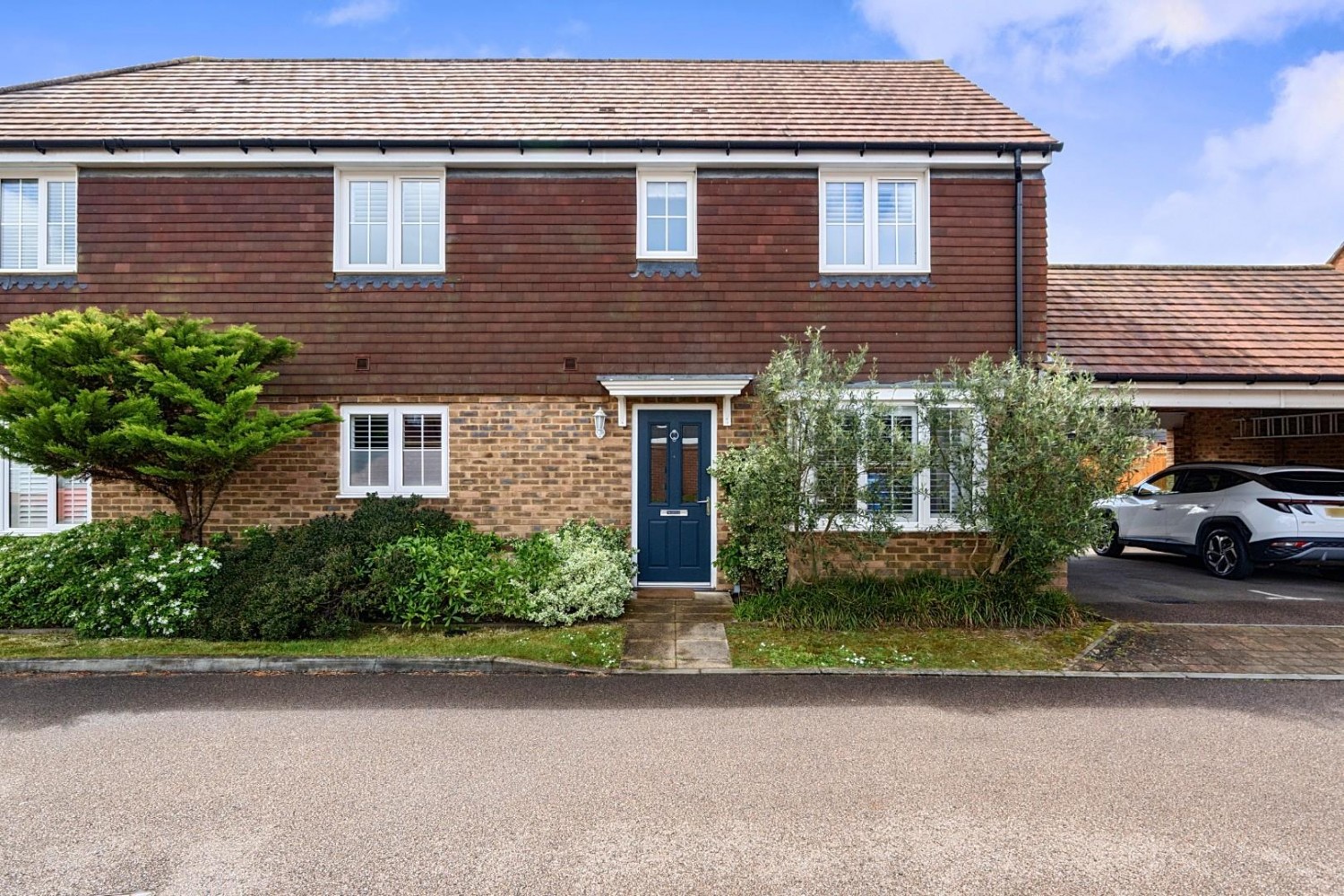 Nuthatch Drive, Finberry, Ashford