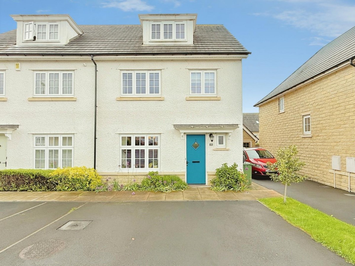 Bletchley Way, Horsforth, Leeds