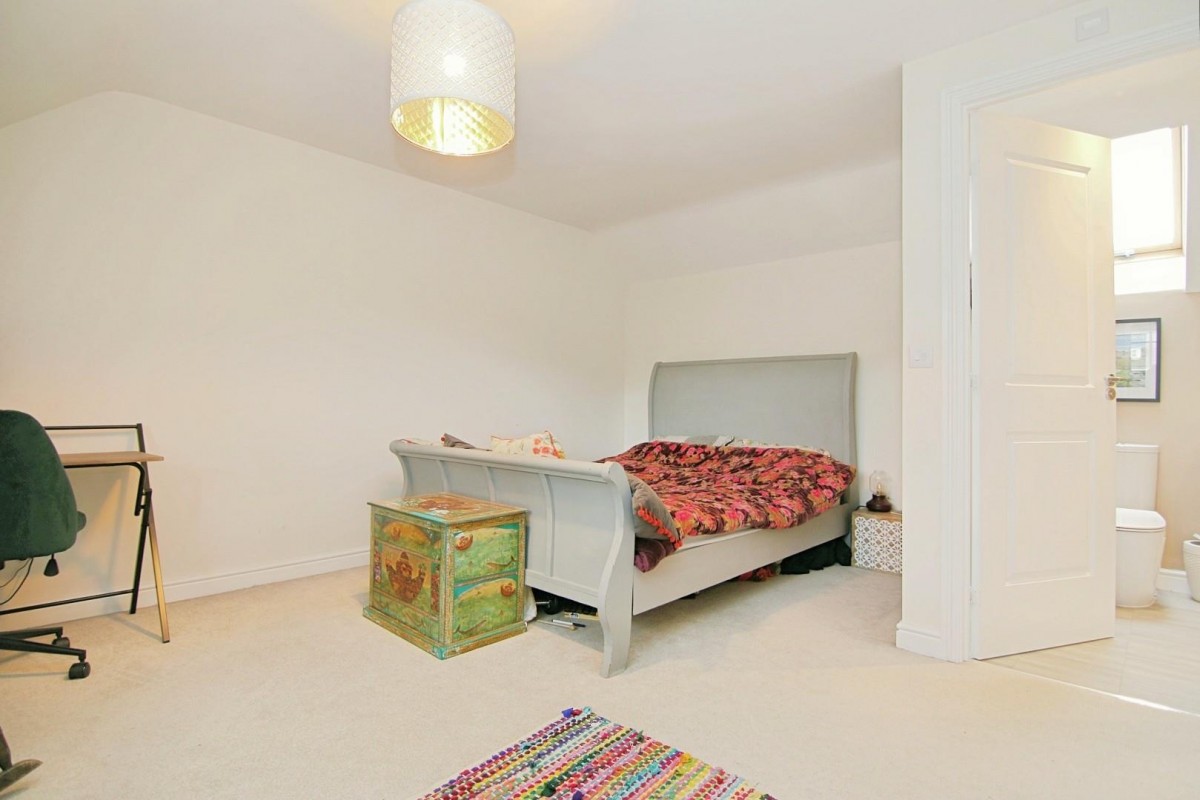 Bletchley Way, Horsforth, Leeds