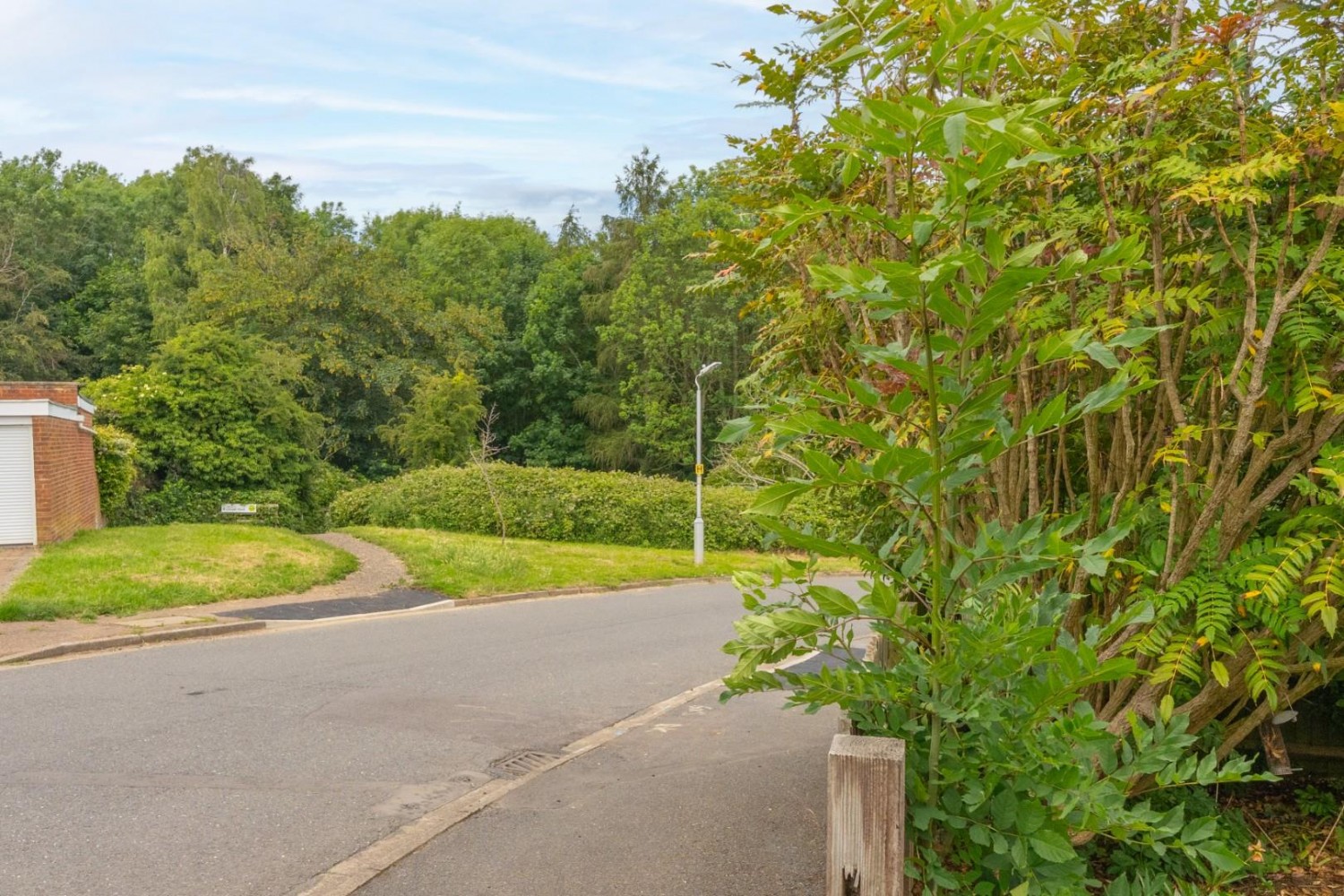 3 bedroom House for sale in Knaves Hill, Leighton Buzzard