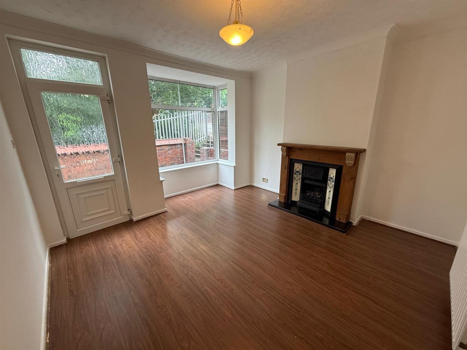 Mogul Lane, Halesowen, B63 2QW