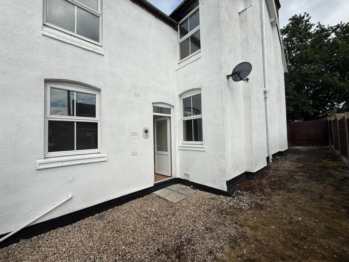 Mogul Lane, Halesowen, B63 2QW