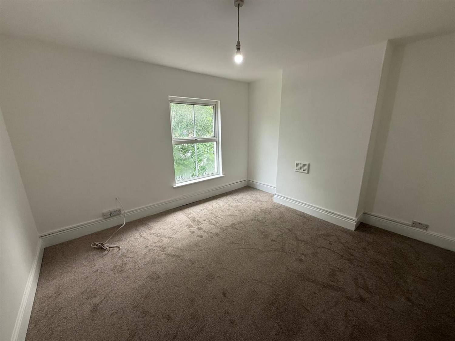 Mogul Lane, Halesowen, B63 2QW