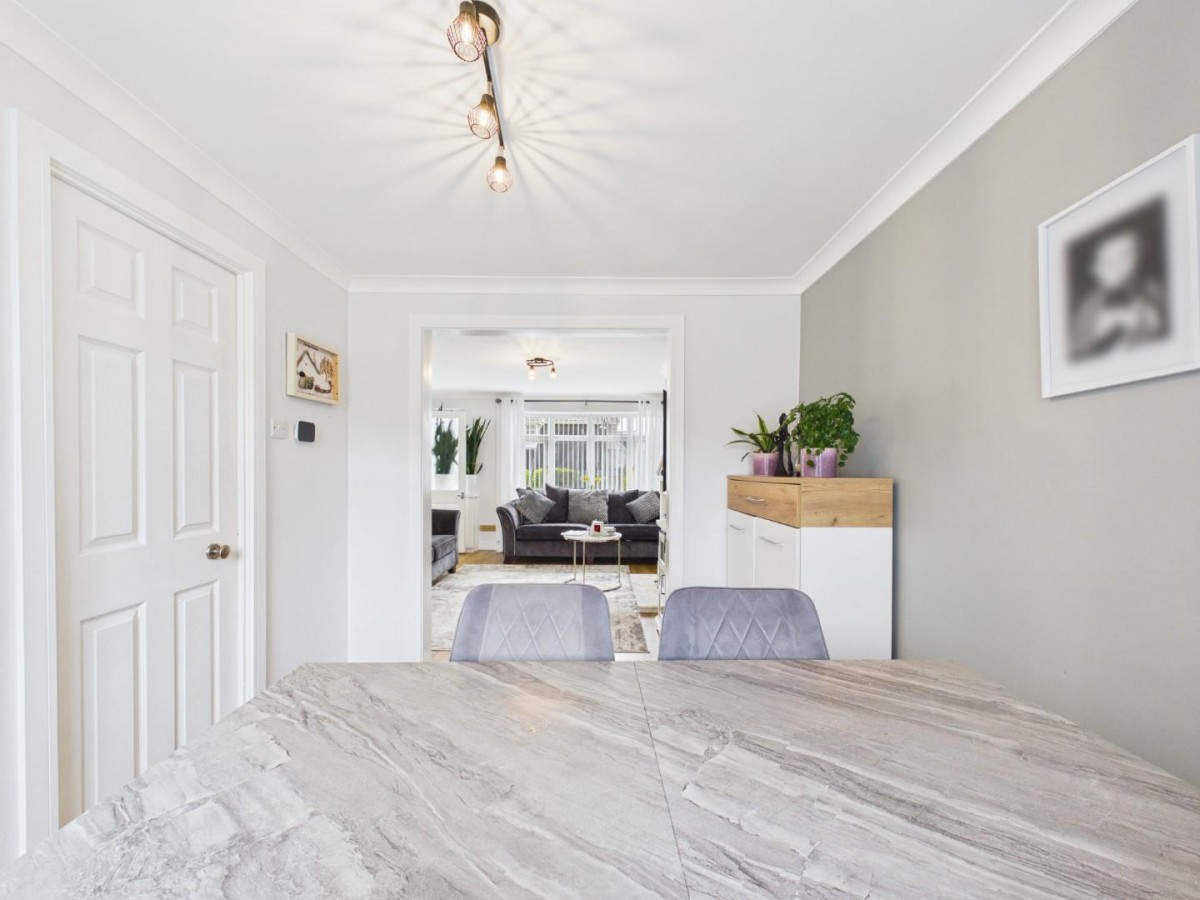 Rosslyn Way, Thornbury, Bristol