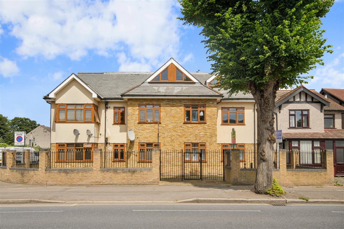 Mawney Road, Romford, RM7