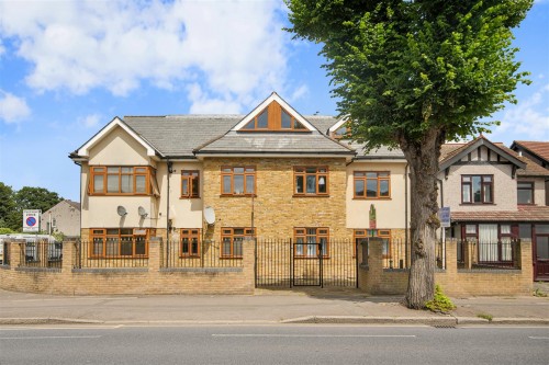 Mawney Road, Romford, RM7