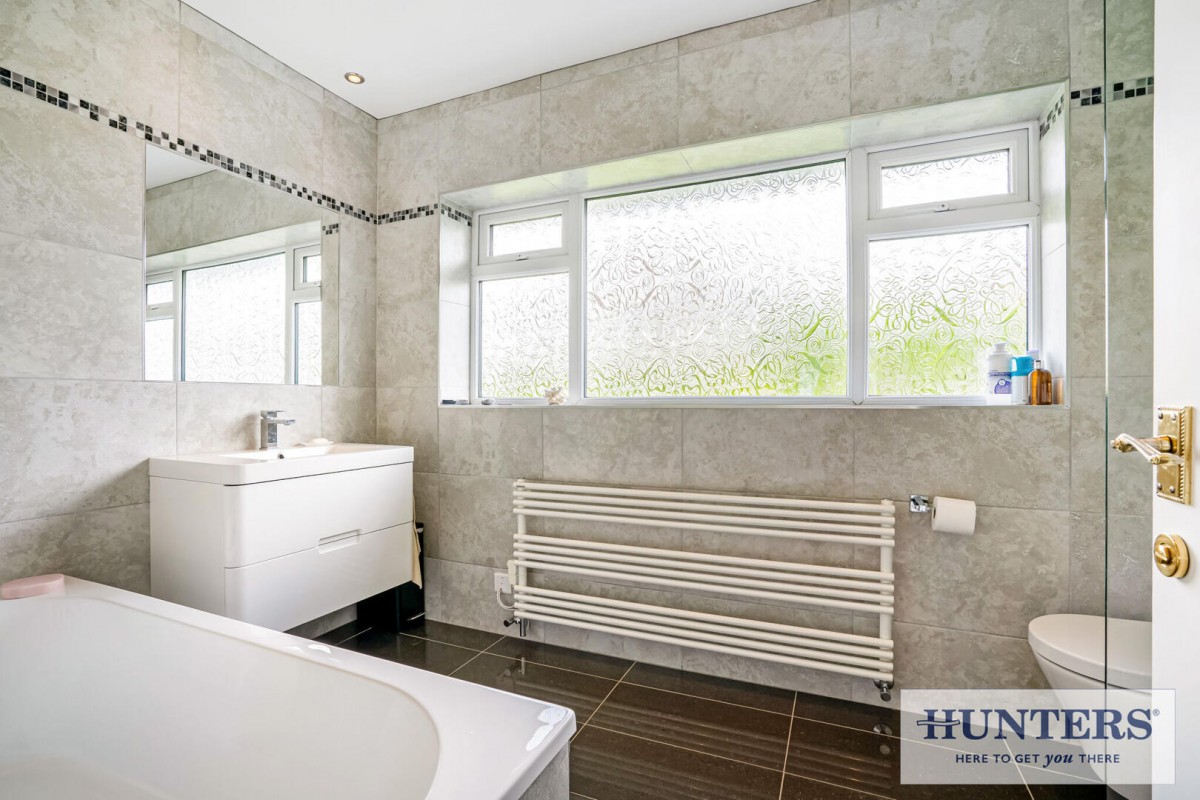 Hawksworth Avenue, Guiseley, Leeds