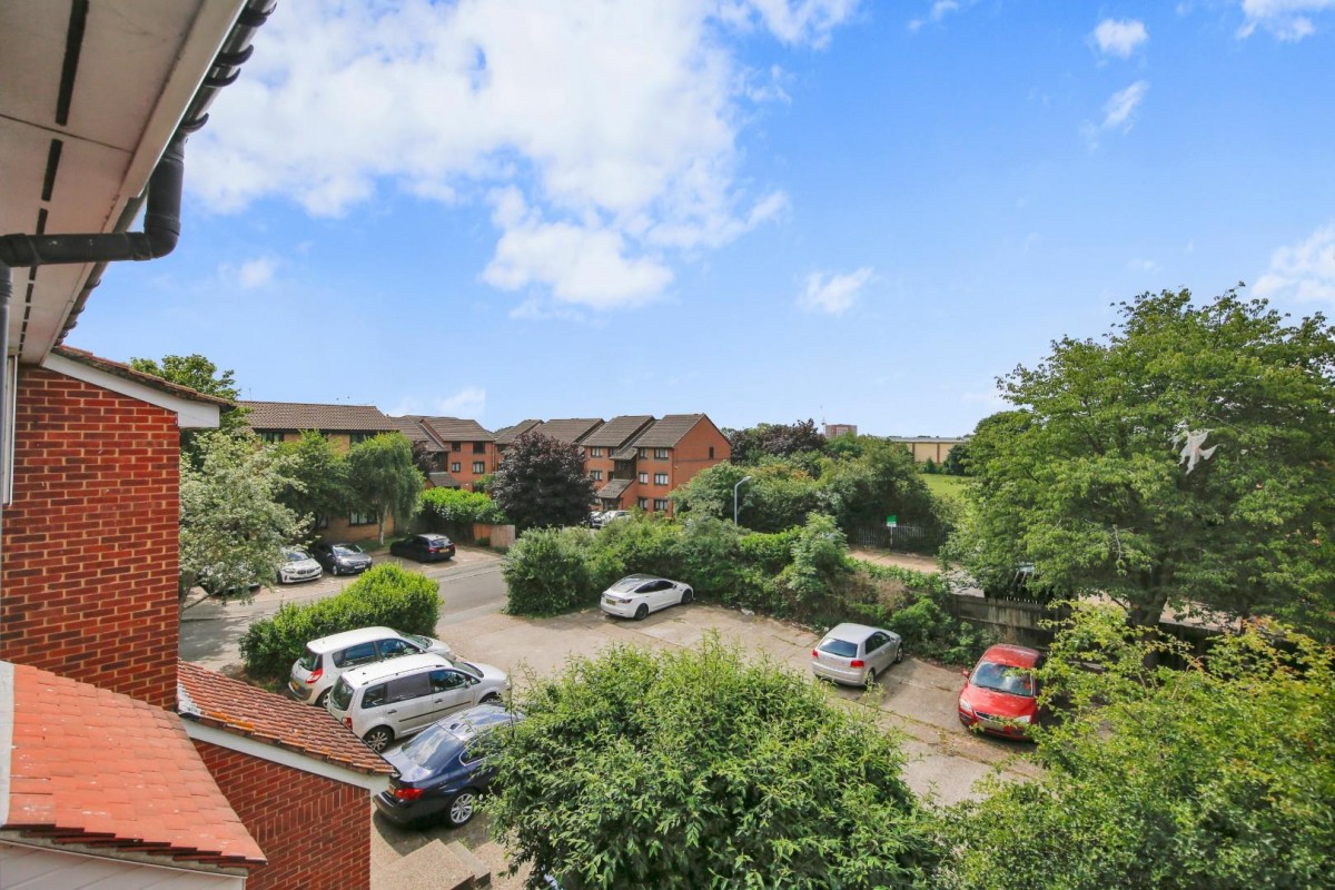 Millhaven Close, Chadwell Heath, RM6