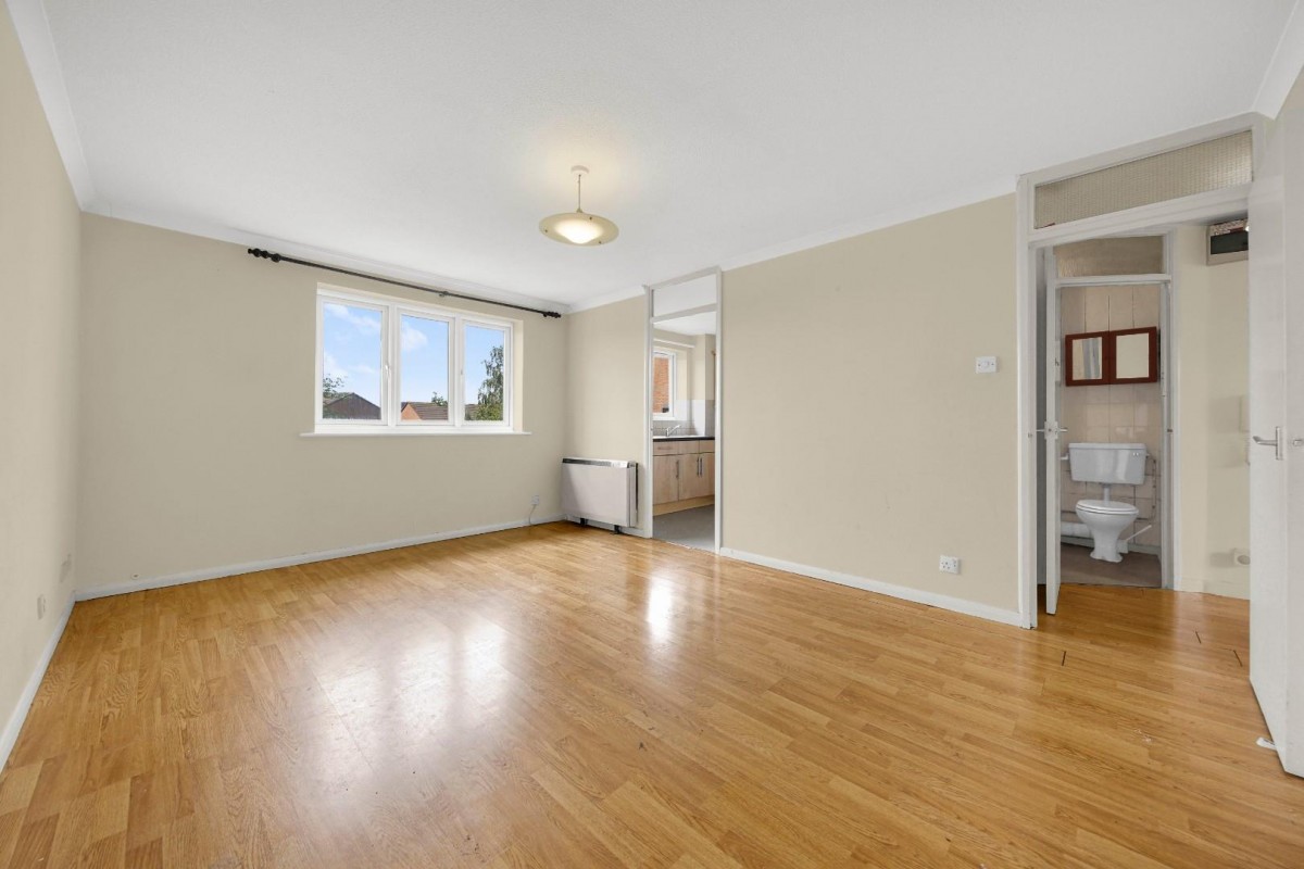 Millhaven Close, Chadwell Heath, RM6