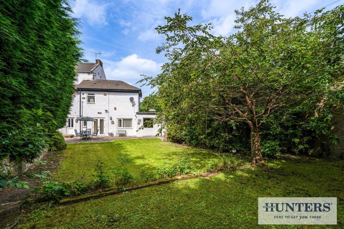 Apperley Lane, Rawdon Leeds