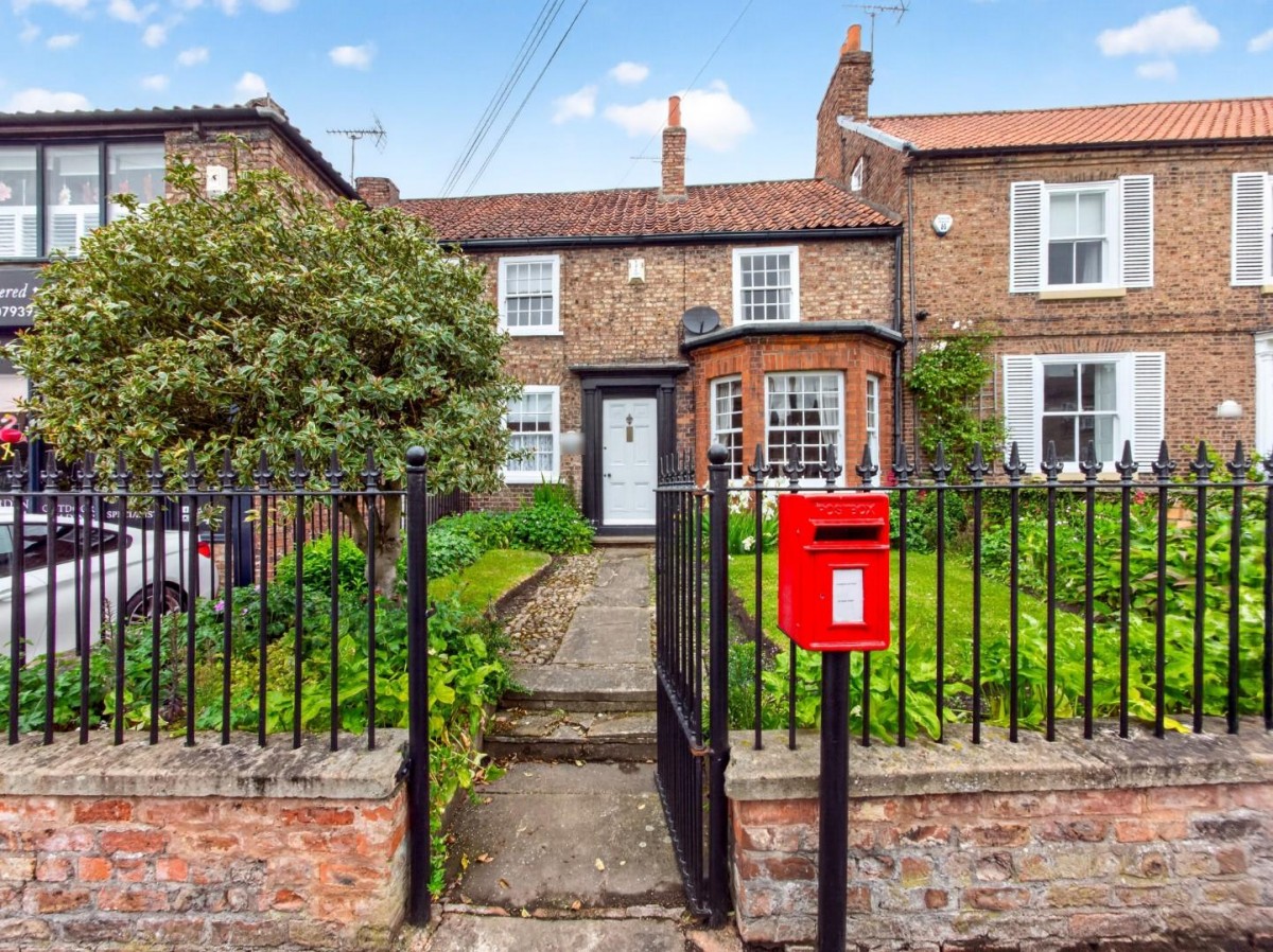 Main Street, Stamford Bridge, York