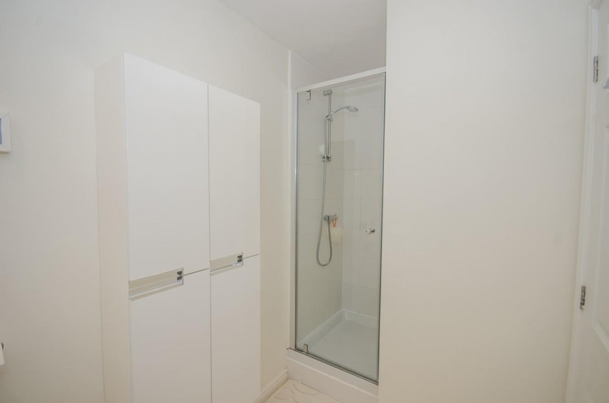 Newlands Lane, Lyde Green, Bristol, BS16 7GE