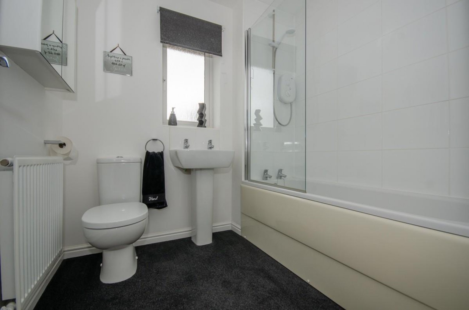 Newlands Lane, Lyde Green, Bristol, BS16 7GE