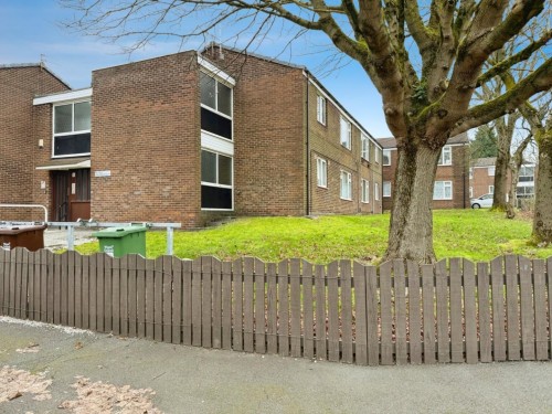 Carisbrooke Road, Leigh