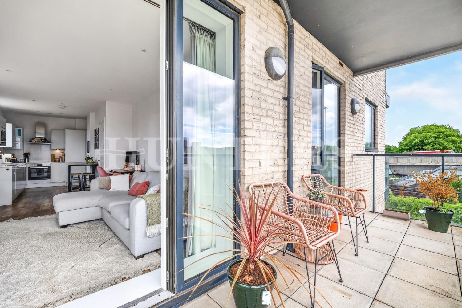 Orchid House, Tottenham, N17