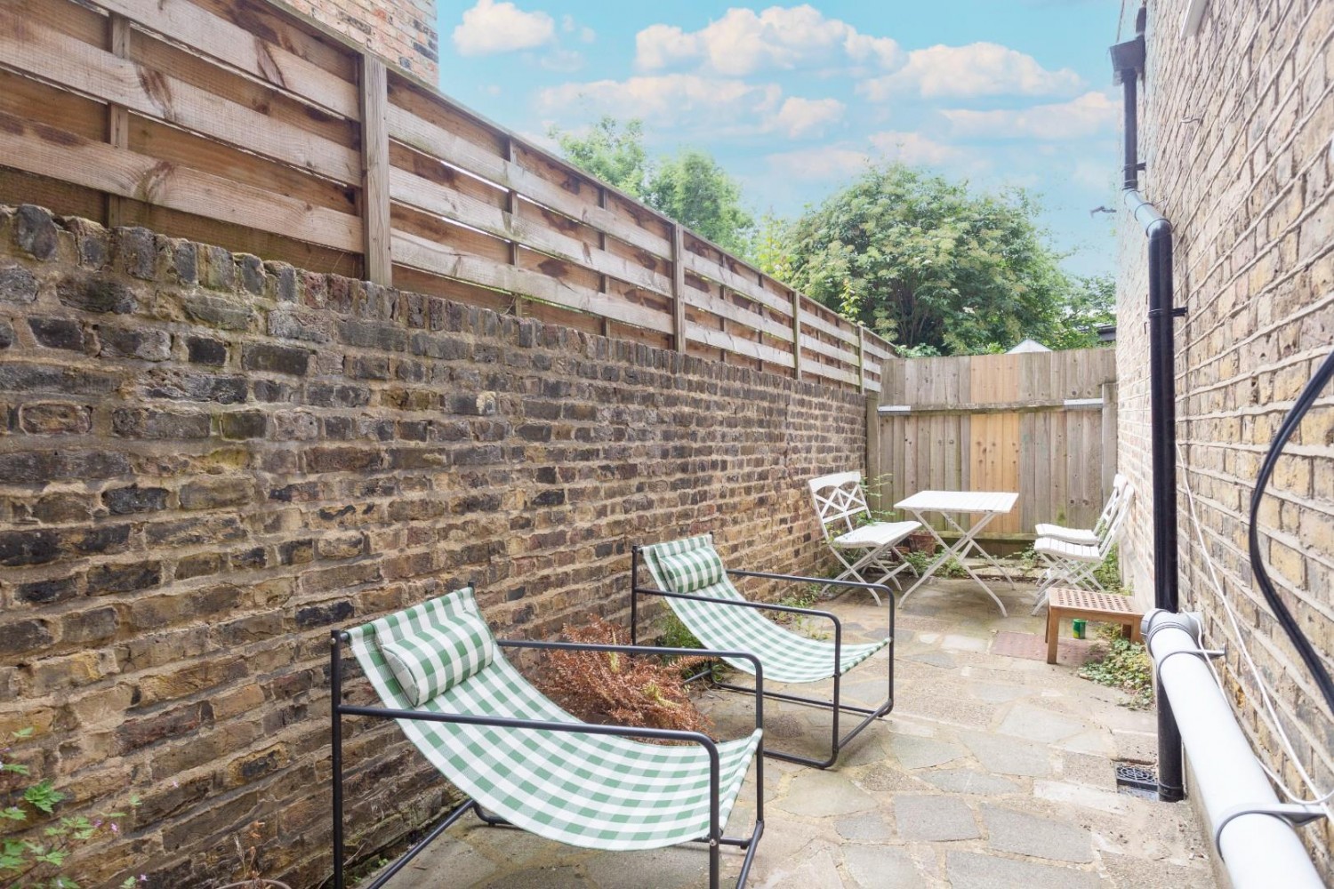 Alexandra Grove London, N4