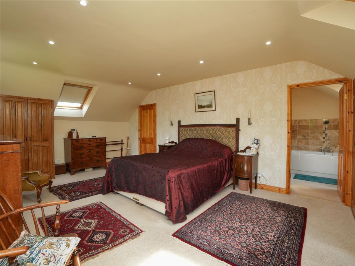 Oakwell, The Village, Wigginton, York