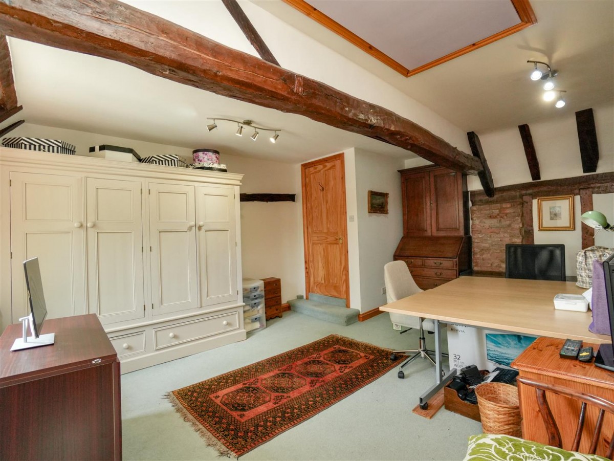 Oakwell, The Village, Wigginton, York