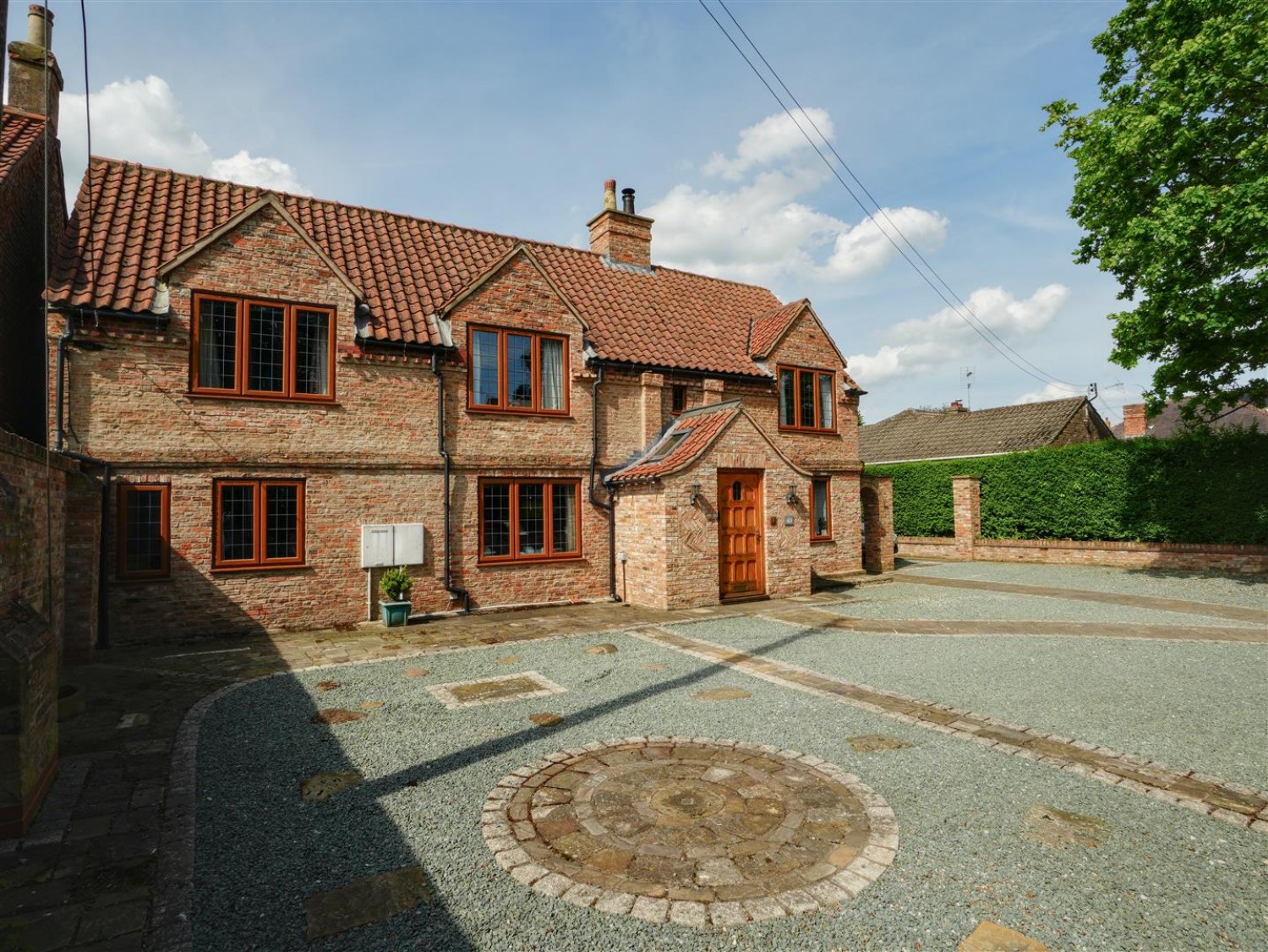 Oakwell, The Village, Wigginton, York