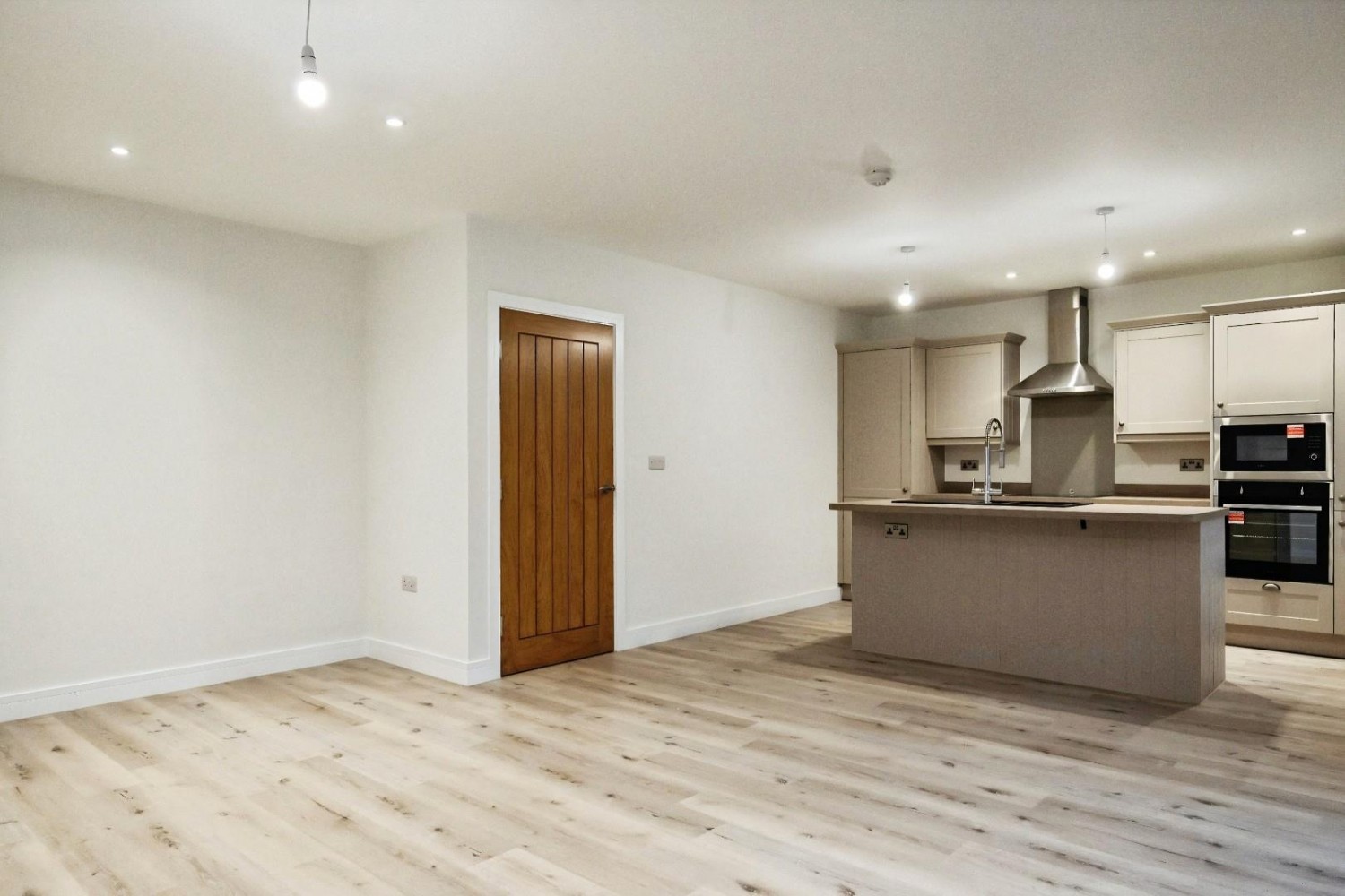 3 bedroom Bungalow for sale in Kestrel Field, Beeford, YO25 8FX