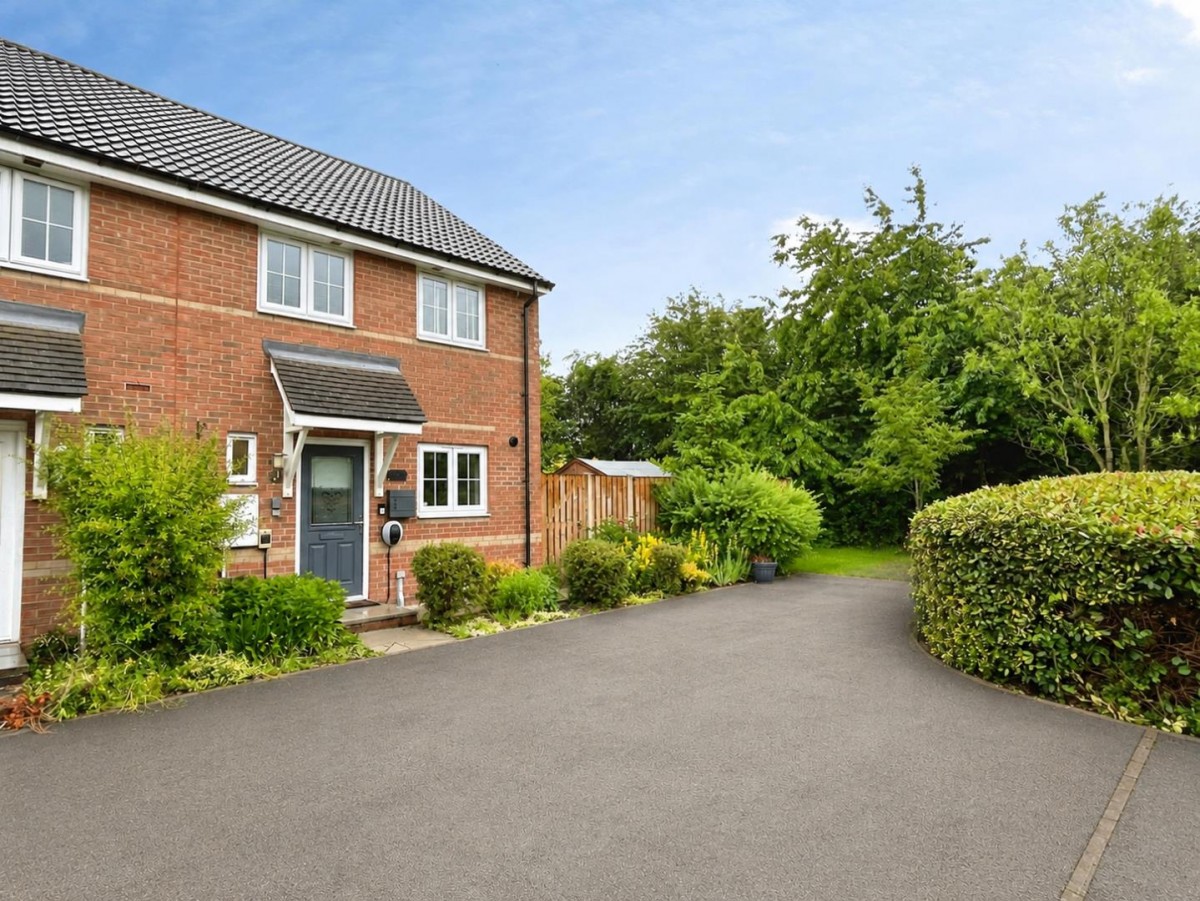 Fryston Court, Brampton Bierlow, Rotherham