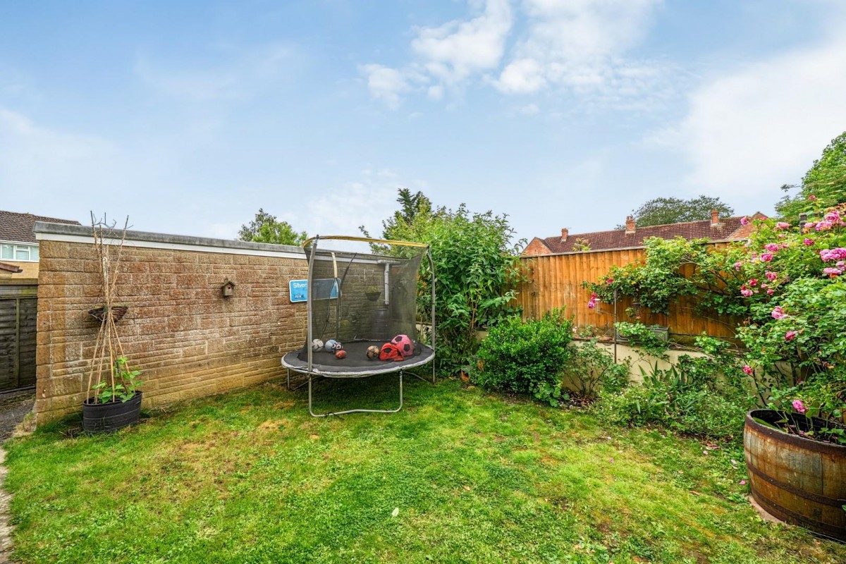 Henning Way, Milborne Port, Sherborne