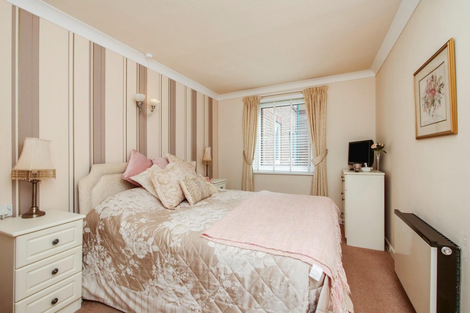 1 bedroom Flat for sale in Homeyork House, Danesmead Close, York