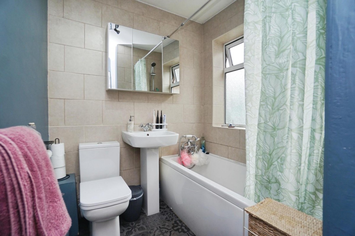 Walkley Bank Road, Rivelin, S6