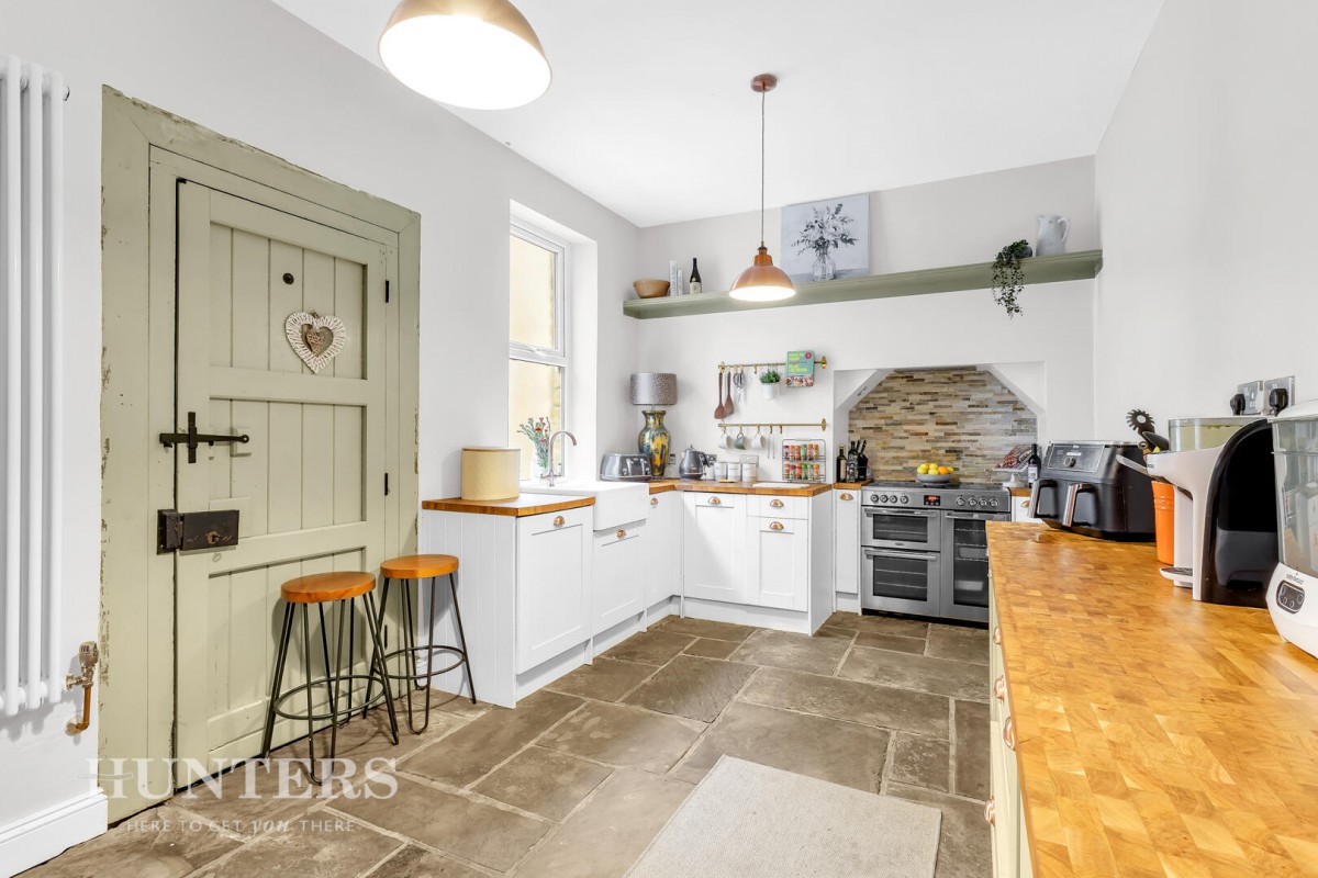 Cote Lane, Littleborough, OL15 9LL