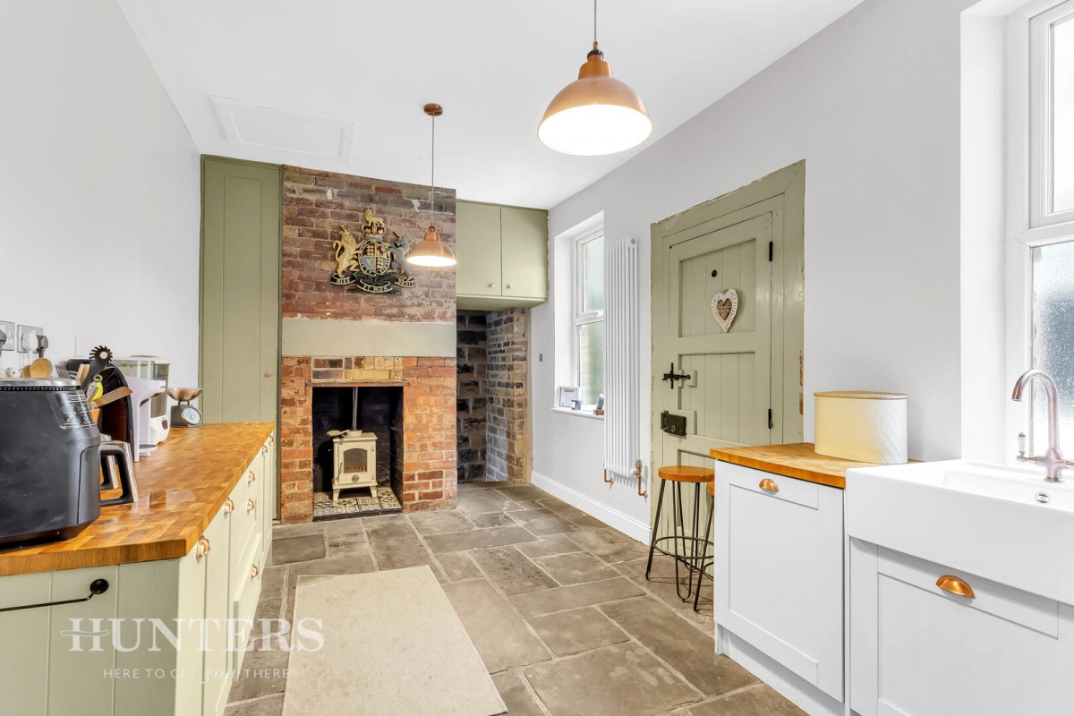 Cote Lane, Littleborough, OL15 9LL
