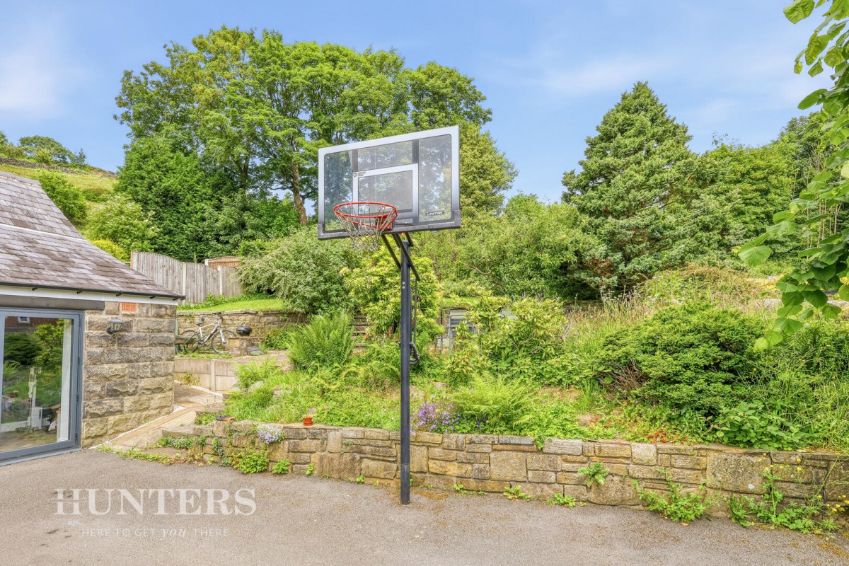Cote Lane, Littleborough, OL15 9LL