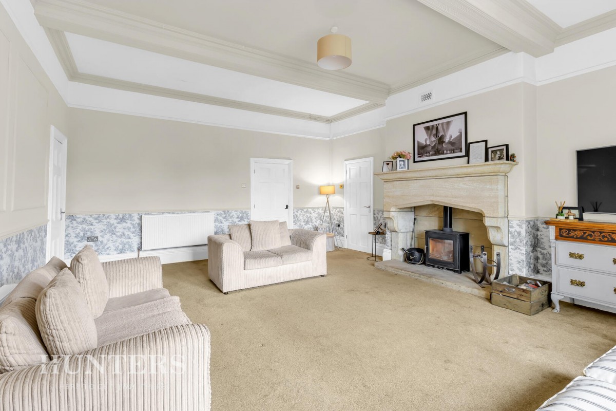 Cote Lane, Littleborough, OL15 9LL