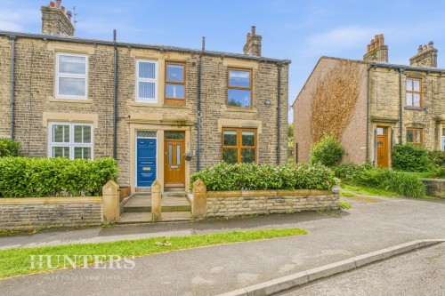 Hollingworth Road, Littleborough, OL15 0AU