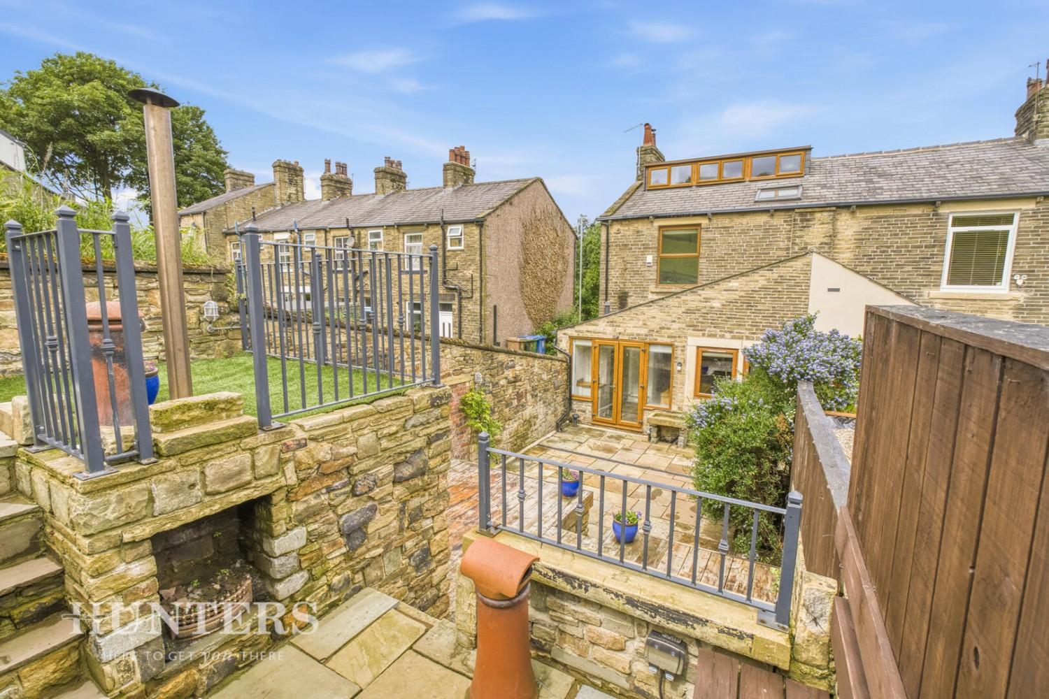 Hollingworth Road, Littleborough, OL15 0AU
