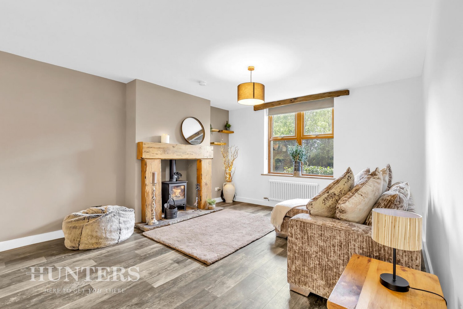 Hollingworth Road, Littleborough, OL15 0AU