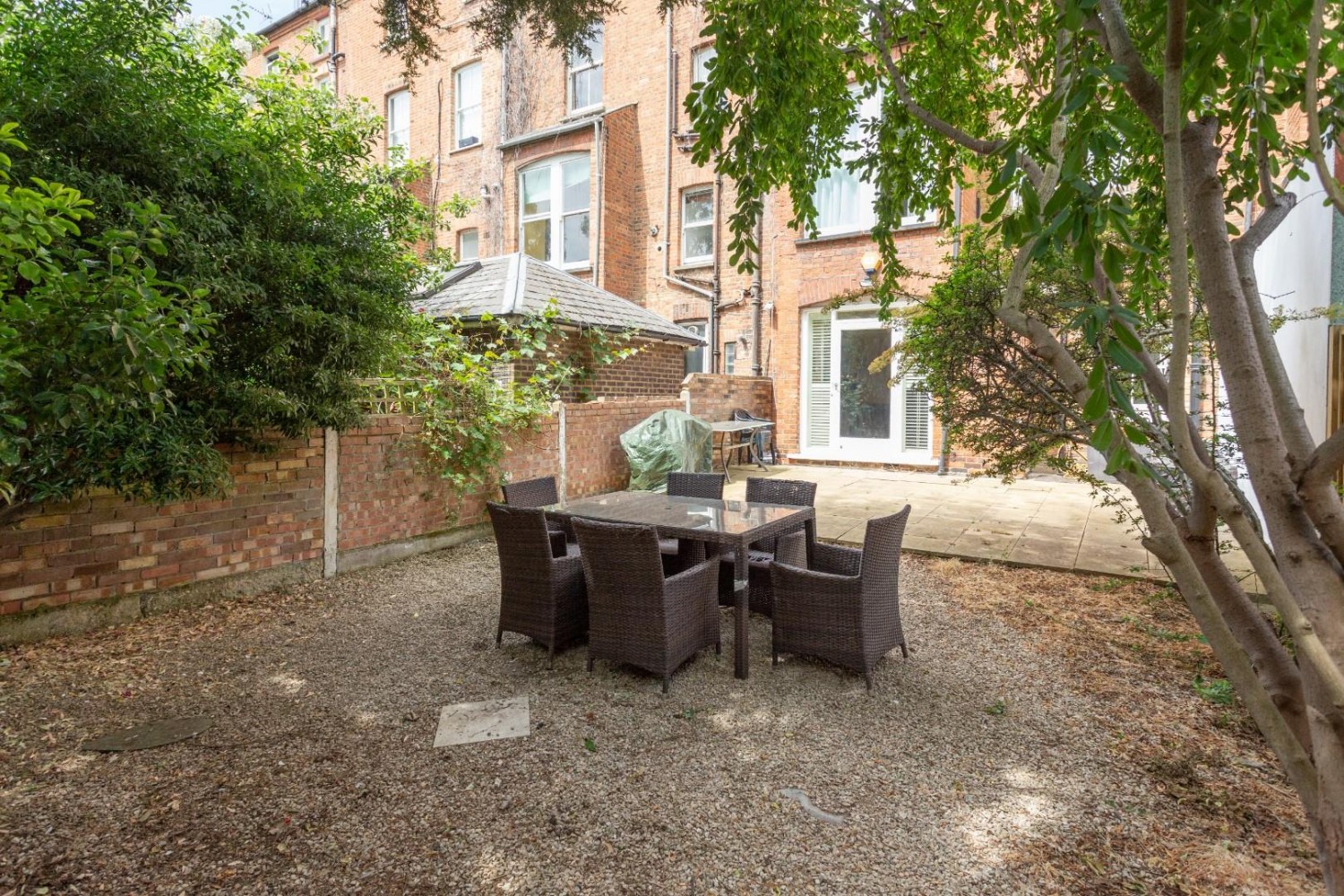 2 bedroom Flat for sale in Greencroft Gardens, South Hampstead, London, NW6
