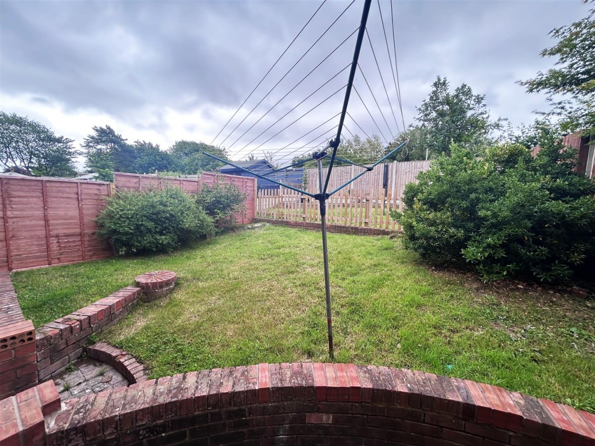 Woburn Drive, Brierley Hill, DY5 3UD