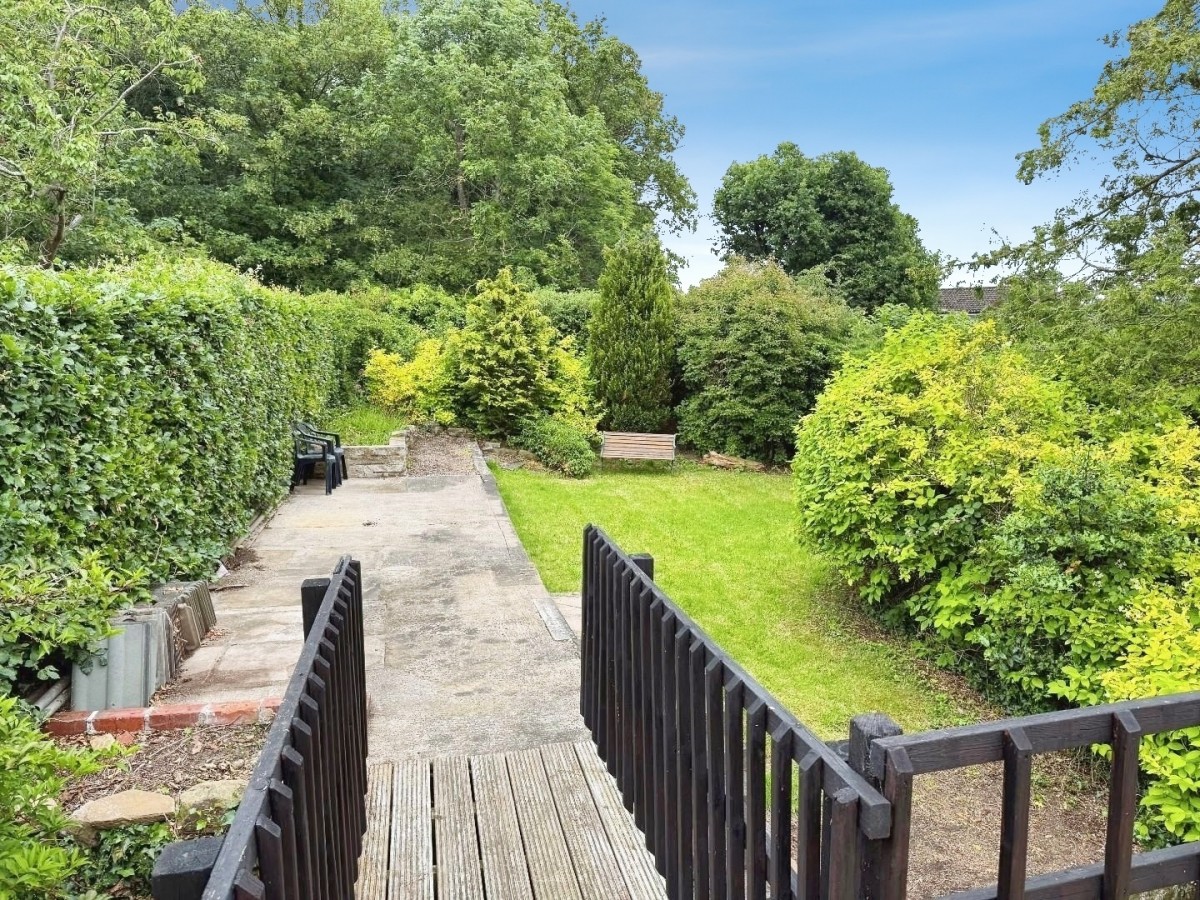 Wrenbeck Drive, Otley, LS21