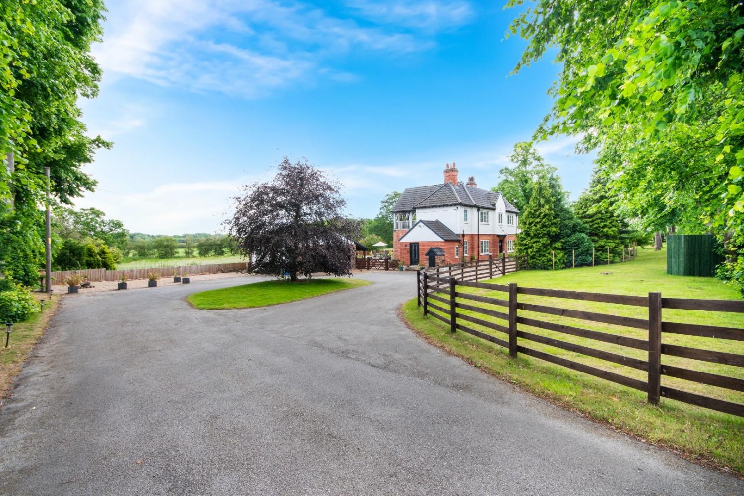 4 bedroom House for sale in North Road, Torworth, Retford