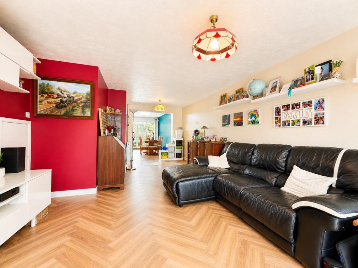 Viburnum Close, Ashford, kent , TN23 3LB