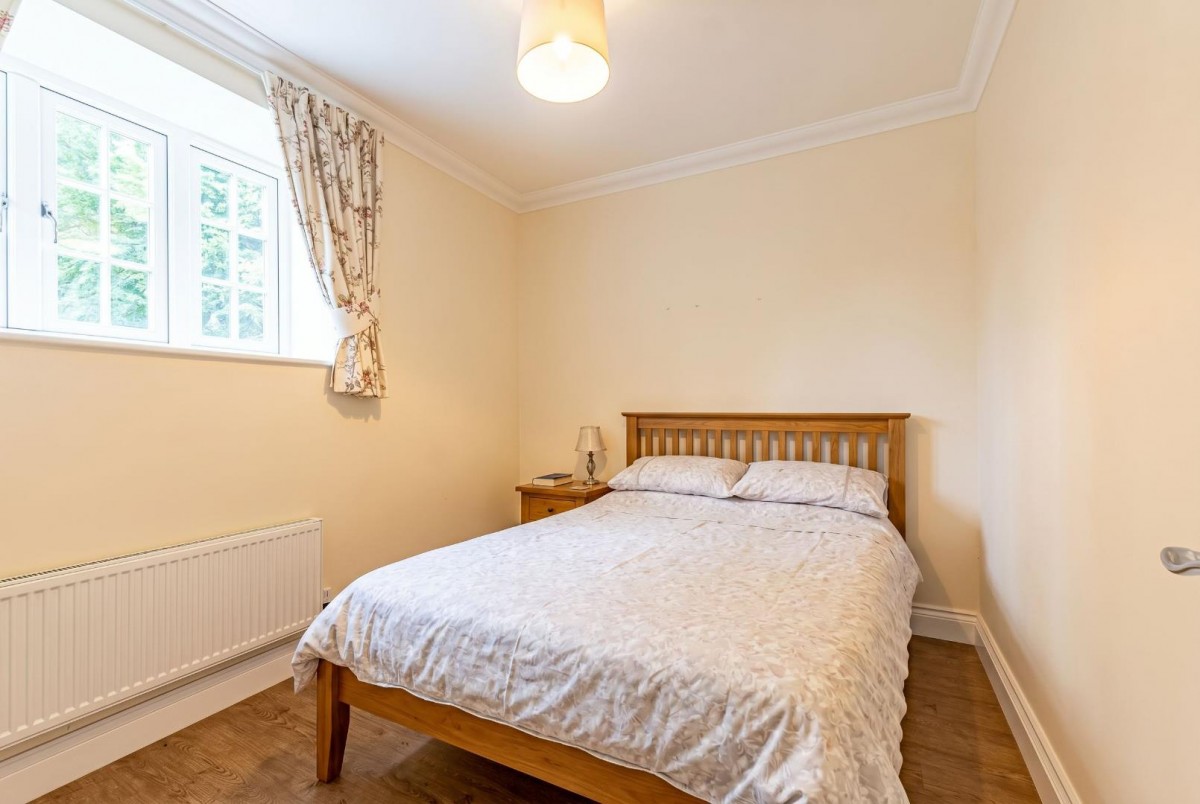 Rothschild Place, Tring