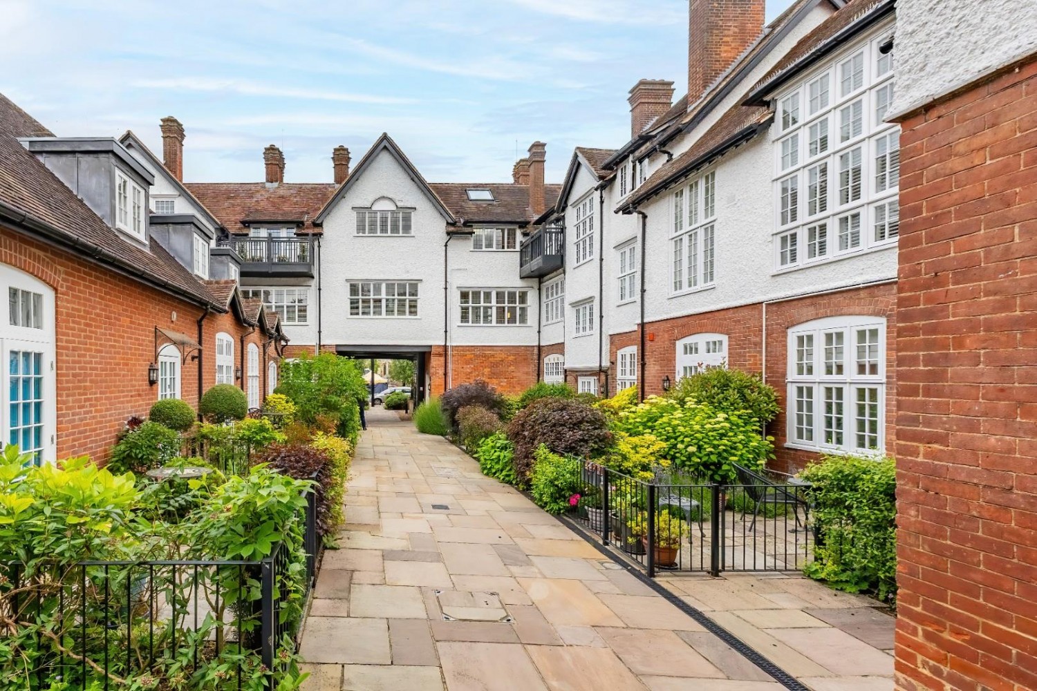 Rothschild Place, Tring