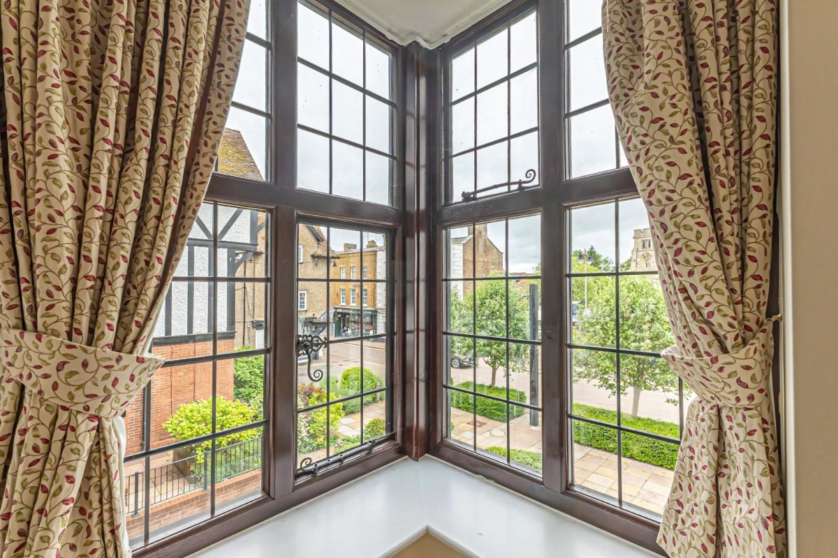 Rothschild Place, Tring
