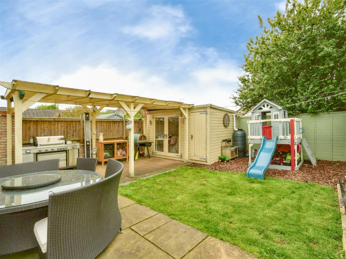 Oak Tree Lane, Haxby