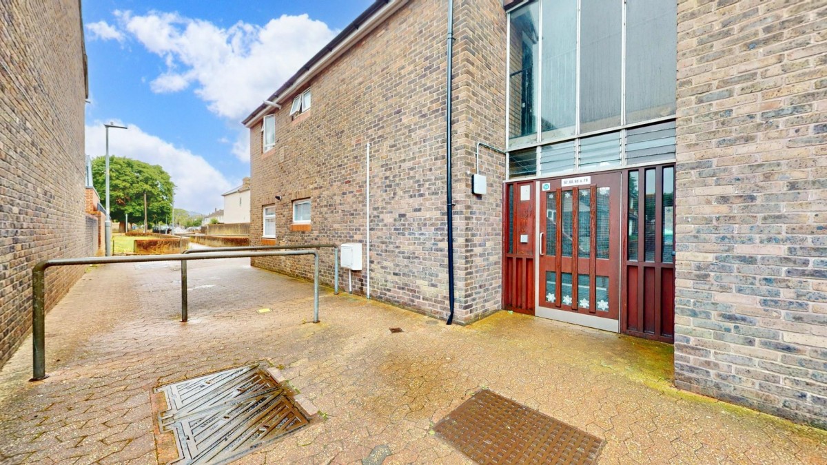 Nash Road, Chadwell Heath, RM6