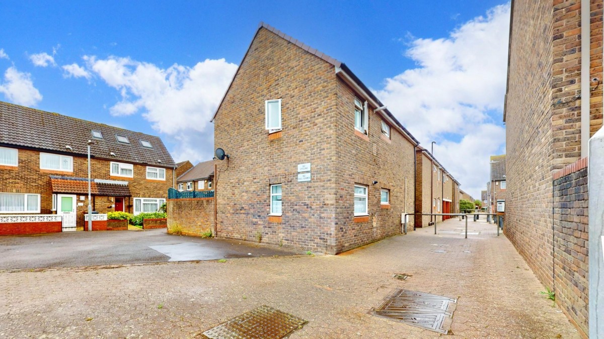 Nash Road, Chadwell Heath, RM6