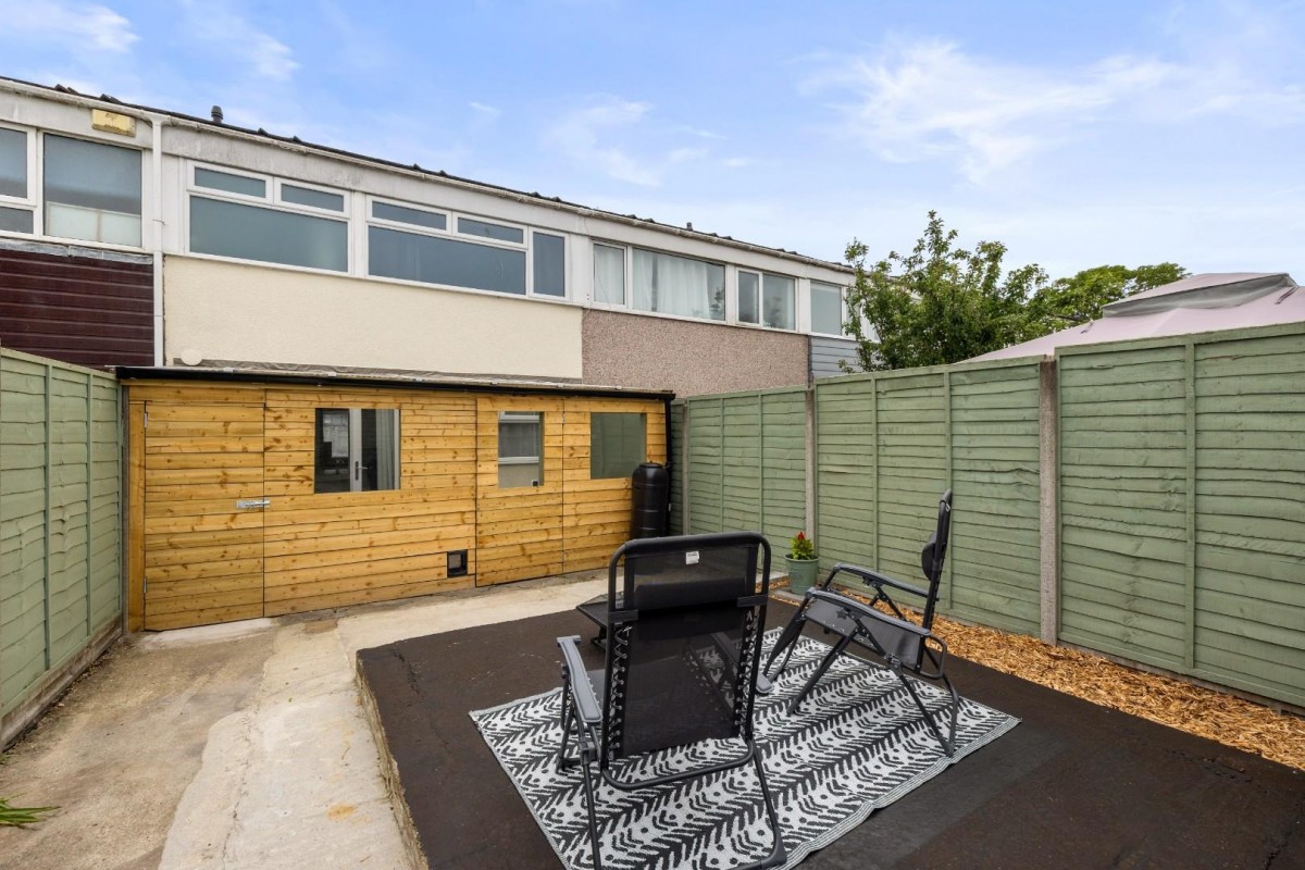 Bifield Gardens, Stockwood, Bristol