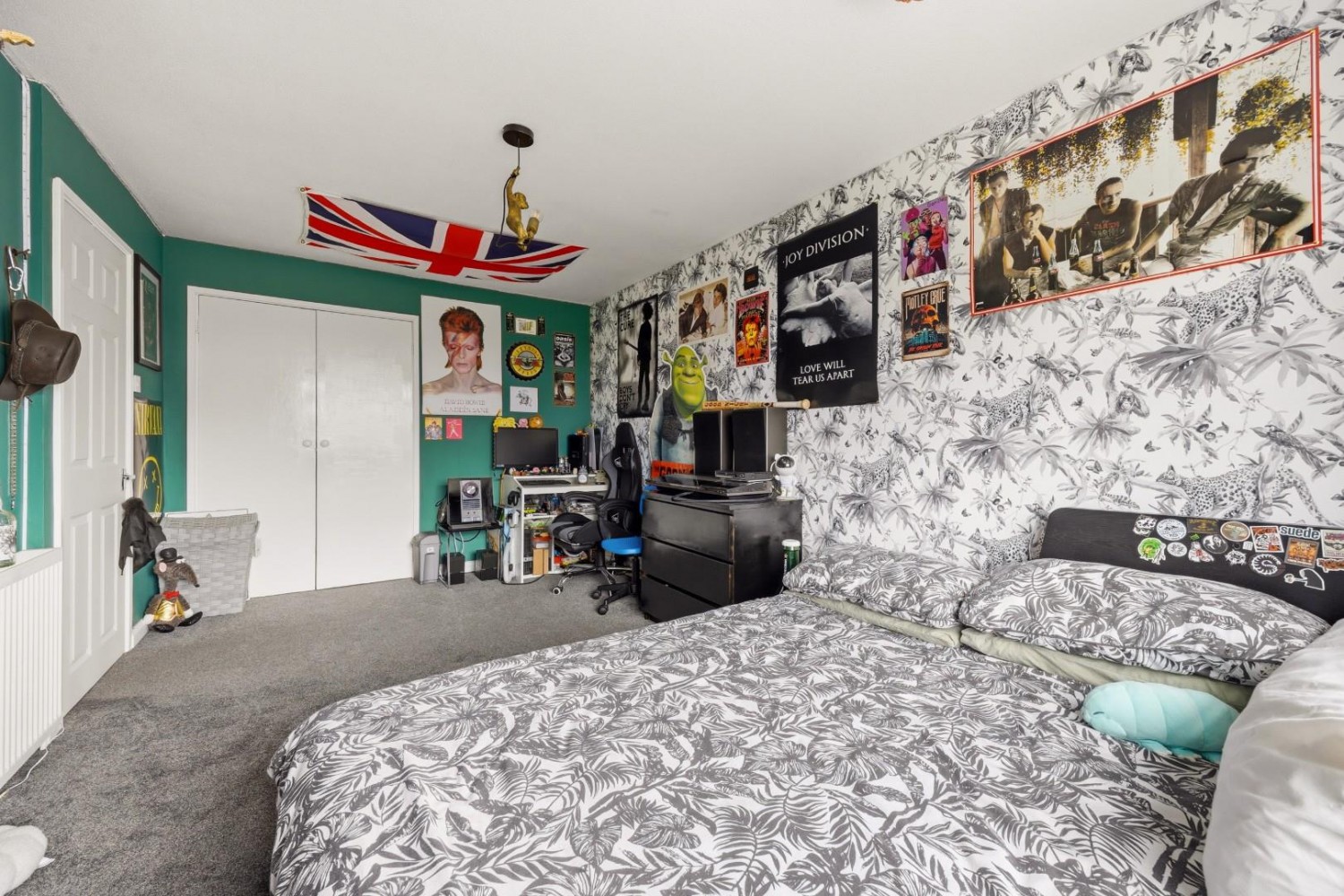 3 bedroom House for sale in Bifield Gardens, Stockwood, Bristol