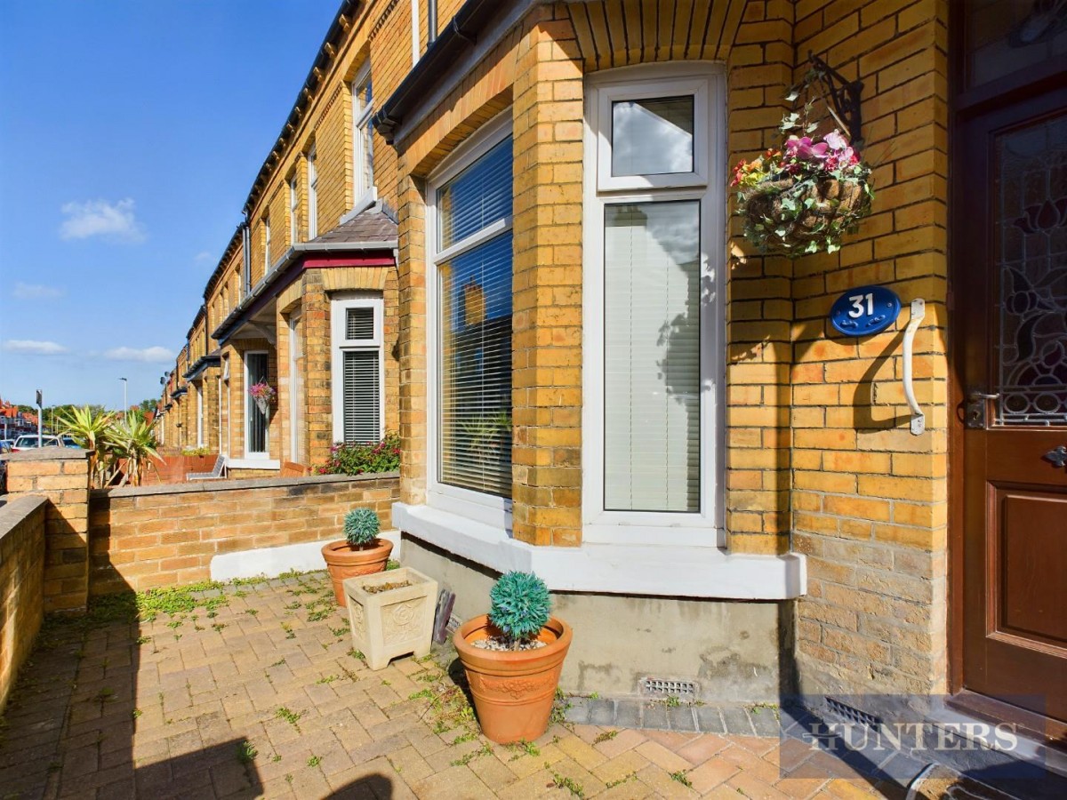 Elmville Avenue, Scarborough
